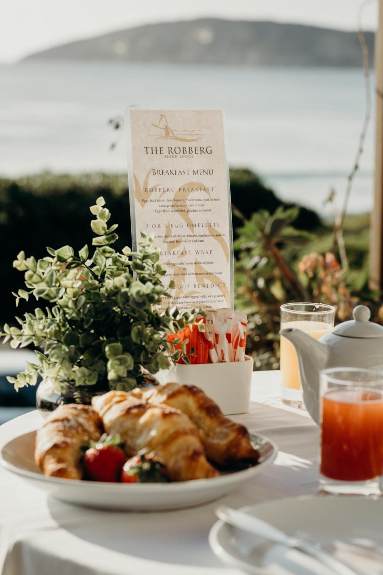 The Robberg Beach Lodge - Lion Roars Hotels & Lodges Plettenberg Bay Exterior photo